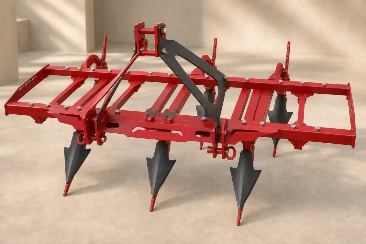 Manufacturing detail of the Chisel Plough